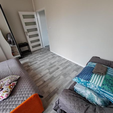 Апартаменти Apartament Przy Parku Гіжицько Екстер'єр фото